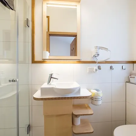 Zum Schrammel 4* Altdorf bei Nürnberg